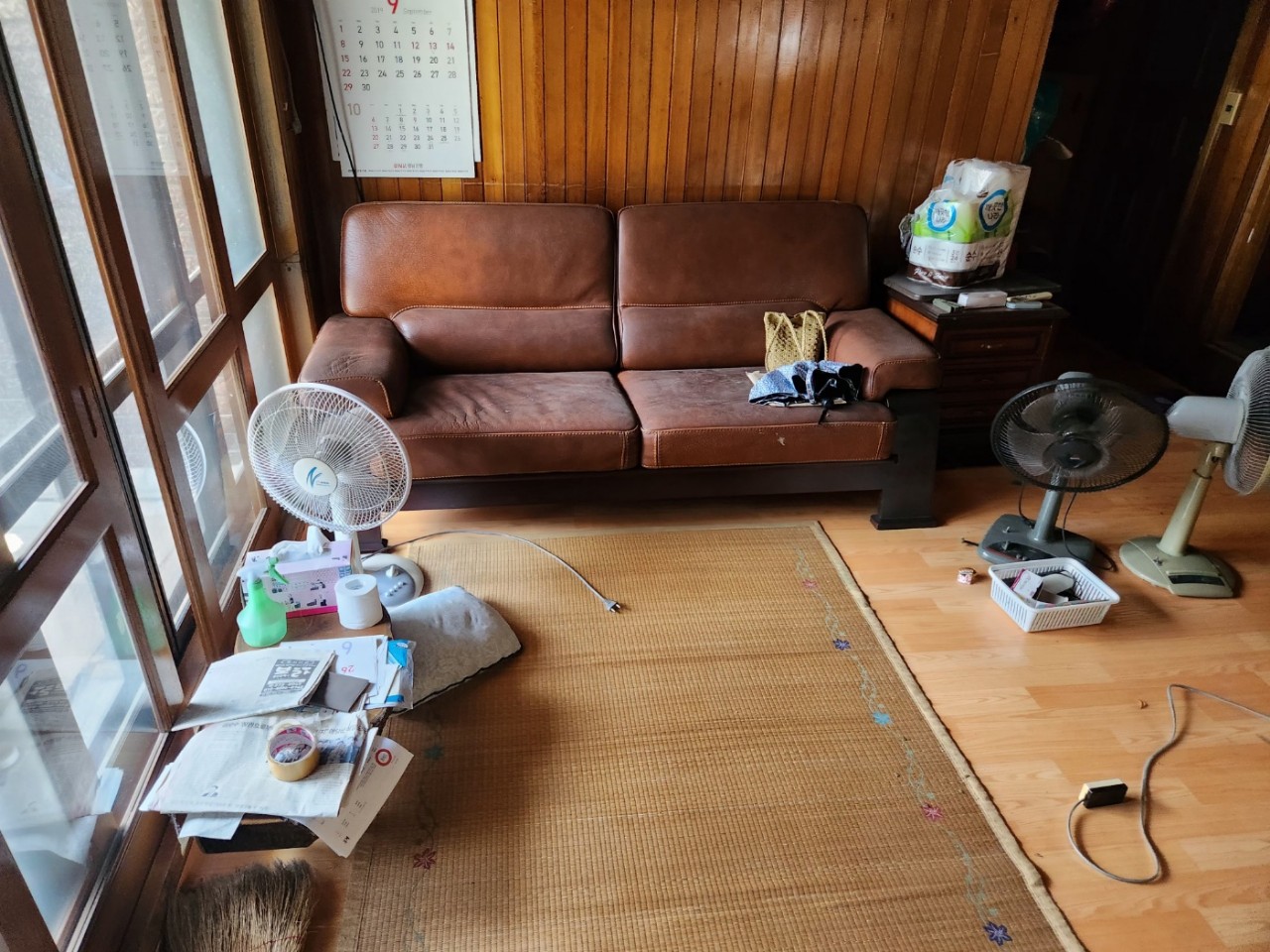 군포시 유품정리 작업 전 현장